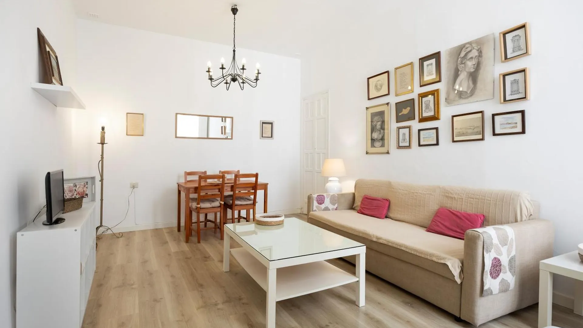 דירות Cosy Flat In The Heart Of קדיז